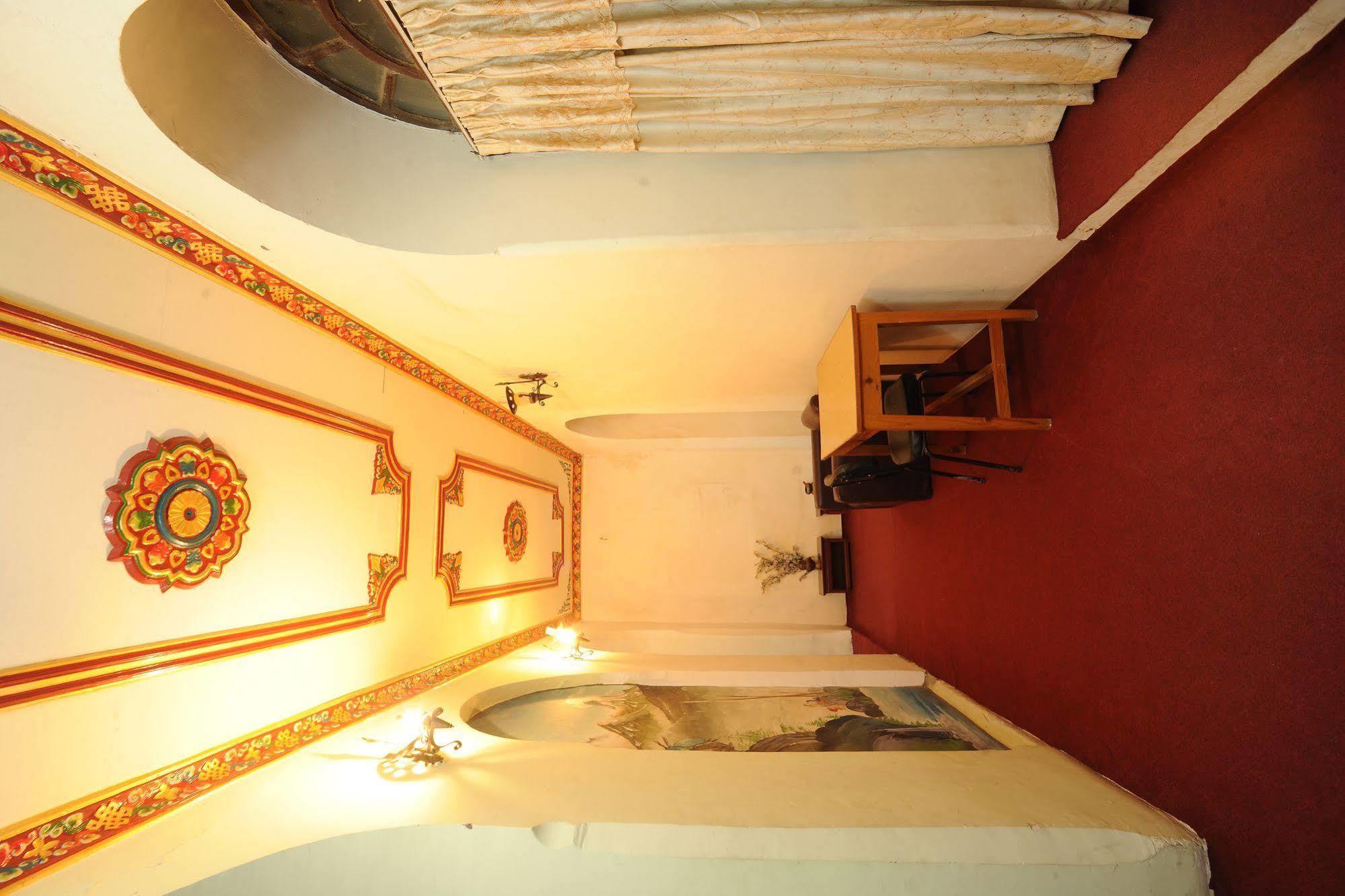 Hotel Himalaya Yoga Katmandu Eksteriør bilde
